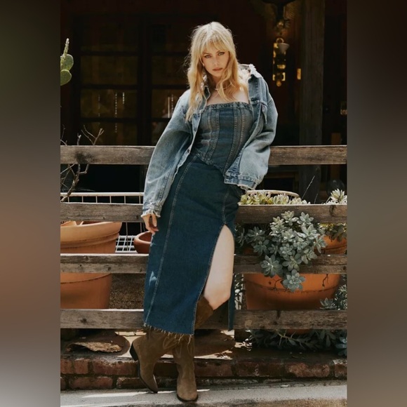 Zara TRF STRAPLESS DENIM MIDI DRESS. Navy Blue. Size XS. New with Tags. - Picture 3 of 10